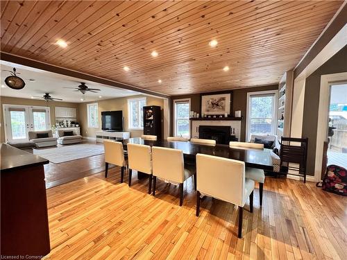 1000 8Th Concession Road W, Flamborough, ON - Indoor Photo Showing Dining Room