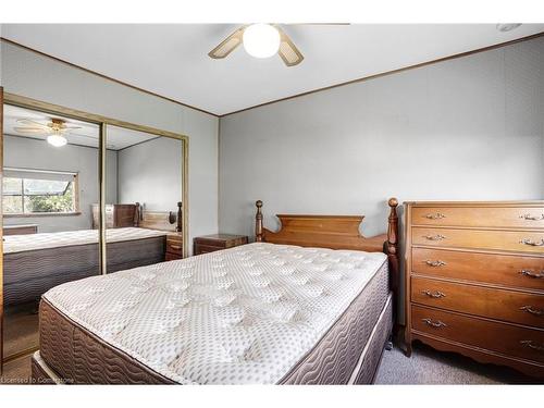 669 Barton Street, Stoney Creek, ON - Indoor Photo Showing Bedroom