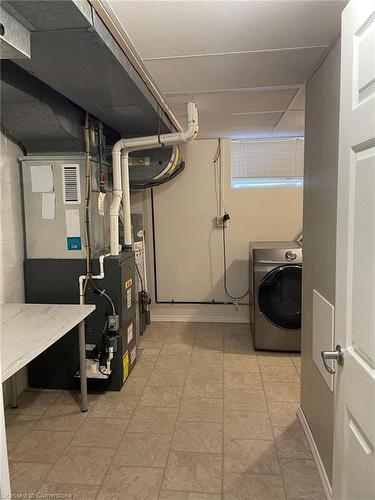 Lower-213 Garside Avenue S, Hamilton, ON - Indoor Photo Showing Laundry Room