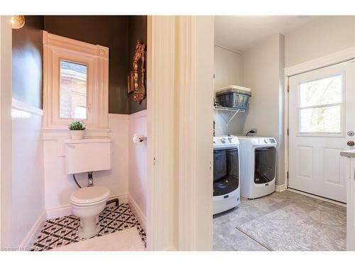 114 Aberdeen Avenue, Hamilton, ON - Indoor Photo Showing Laundry Room