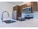 208-455 Charlton Avenue E, Hamilton, ON  - Indoor Photo Showing Kitchen 