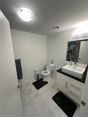 2303-108 Garment Street, Kitchener, ON - Indoor Photo Showing Bathroom