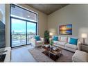 504-11 Robert Street, Hamilton, ON  - Indoor Photo Showing Living Room 