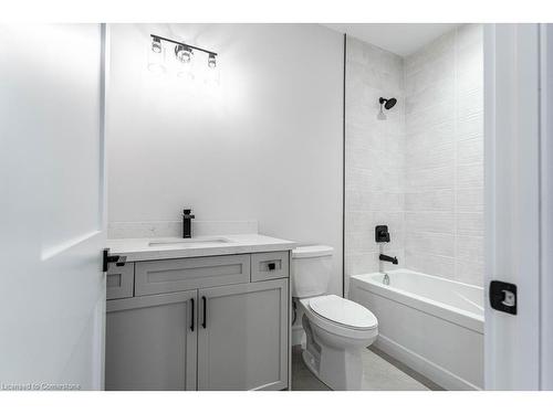 4116 Fly Road, Campden, ON - Indoor Photo Showing Bathroom