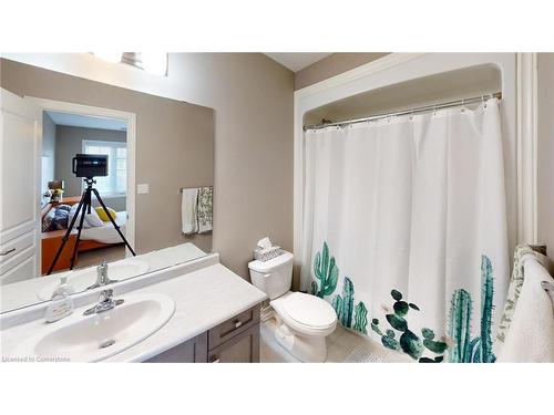 111 Heron Street, Welland, ON - Indoor Photo Showing Bathroom