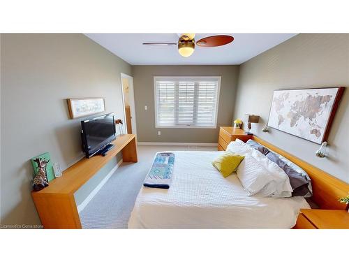 111 Heron Street, Welland, ON - Indoor Photo Showing Bedroom