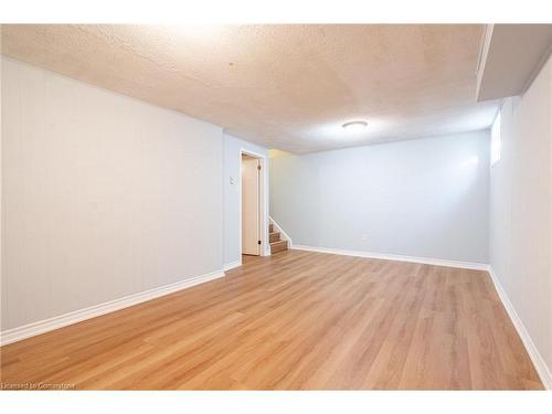 40-586 Renforth Drive, Etobicoke, ON - Indoor Photo Showing Other Room