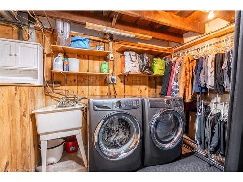 261 Darling Street, Brantford, ON - Indoor Photo Showing Laundry Room