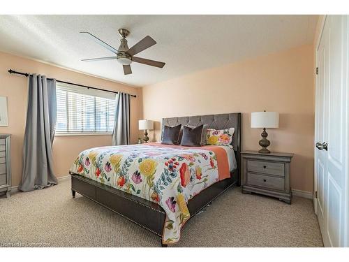 4 Marina Point Crescent, Hamilton, ON - Indoor Photo Showing Bedroom