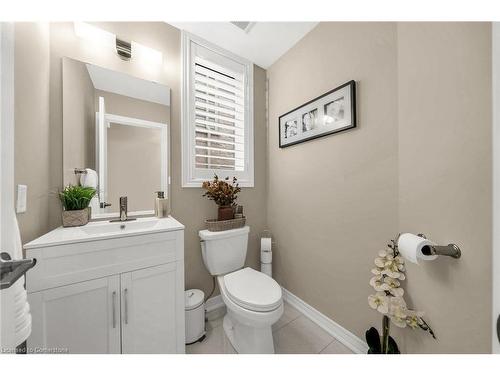 21-1890 Rymal Road East, Hamilton, ON - Indoor Photo Showing Bathroom