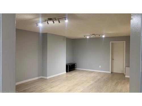 1-55 West Avenue S, Hamilton, ON - Indoor Photo Showing Other Room