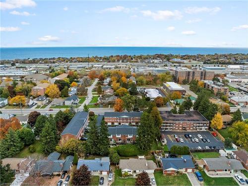 16-91 Livingston Avenue, Grimsby, ON - Outdoor With Body Of Water With View