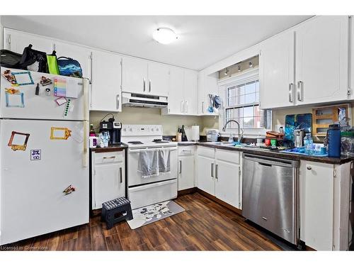 16-91 Livingston Avenue, Grimsby, ON - Indoor Photo Showing Kitchen