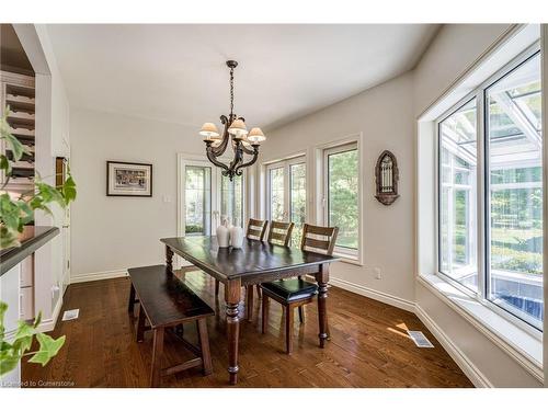 53 Ranch Road, Brantford, ON - Indoor Photo Showing Dining Room