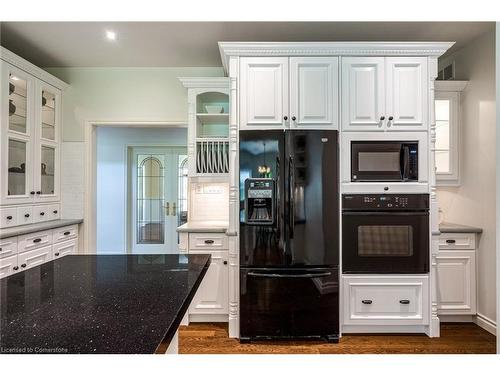 53 Ranch Road, Brantford, ON - Indoor Photo Showing Kitchen