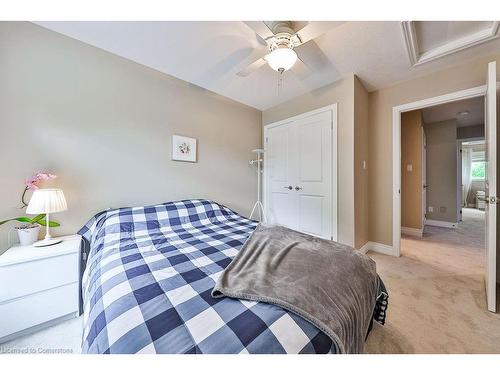 4-540 Guelph Line, Burlington, ON - Indoor Photo Showing Bedroom