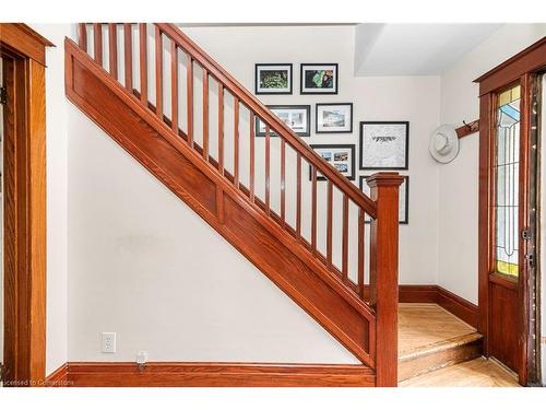 18 Cliff Avenue, Hamilton, ON - Indoor Photo Showing Other Room