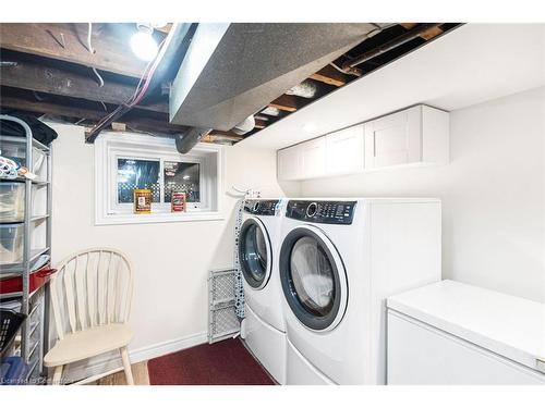 18 Cliff Avenue, Hamilton, ON - Indoor Photo Showing Laundry Room