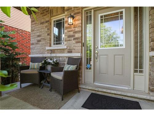 4896 Allan Court, Beamsville, ON - Outdoor With Deck Patio Veranda With Exterior