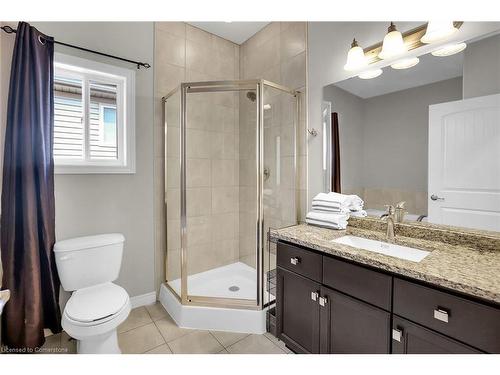 4896 Allan Court, Beamsville, ON - Indoor Photo Showing Bathroom