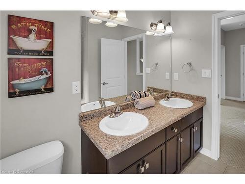 4896 Allan Court, Beamsville, ON - Indoor Photo Showing Bathroom