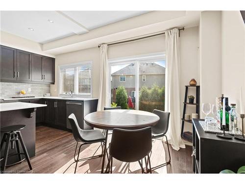 13-377 Glancaster Road, Ancaster, ON - Indoor Photo Showing Dining Room