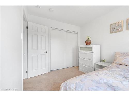 1519 Farmstead Drive, Milton, ON - Indoor Photo Showing Bedroom