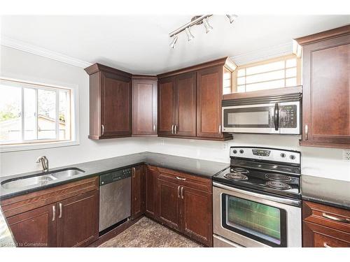 24 Park Street W, Dundas, ON - Indoor Photo Showing Kitchen With Double Sink