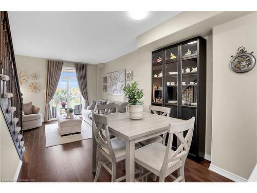 24-8 Hemlock Way, Grimsby, ON - Indoor Photo Showing Dining Room