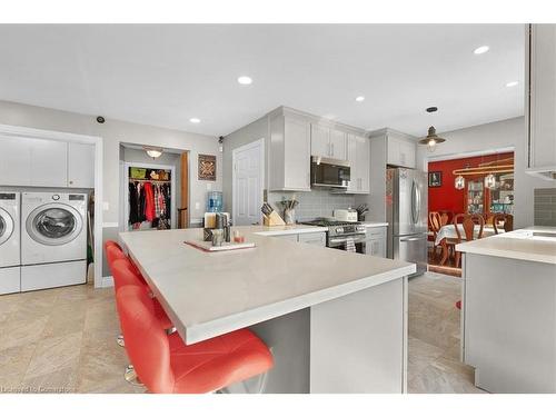 4821 Sherkston Road, Sherkston, ON - Indoor Photo Showing Laundry Room