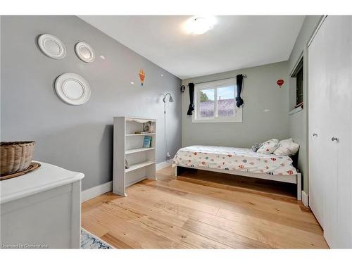 303 Dover Avenue, Port Dover, ON - Indoor Photo Showing Bedroom