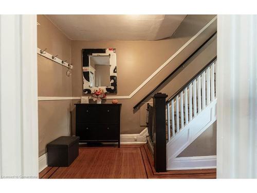 38 Dalkeith Avenue, Hamilton, ON - Indoor Photo Showing Other Room