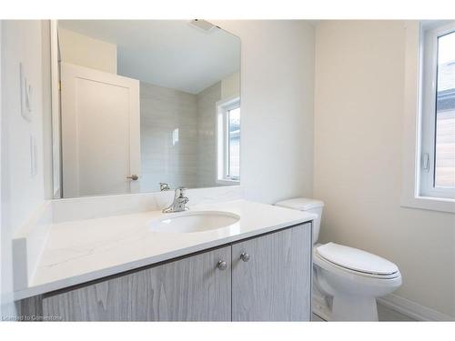 Lot 13-215 Lormont Boulevard, Stoney Creek, ON - Indoor Photo Showing Bathroom