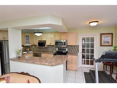 408-851 Queenston Road, Stoney Creek, ON - Indoor Photo Showing Kitchen With Double Sink