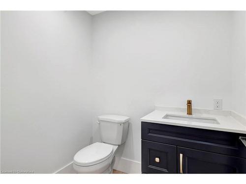 73 Birch Street, Cambridge, ON - Indoor Photo Showing Bathroom