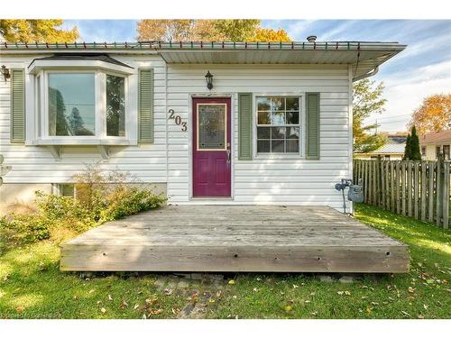 203 Park Avenue W, Dunnville, ON - Outdoor