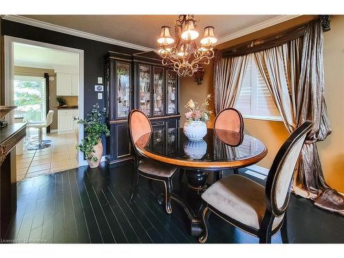 26 Grassyplain Drive, Mount Hope, ON - Indoor Photo Showing Dining Room