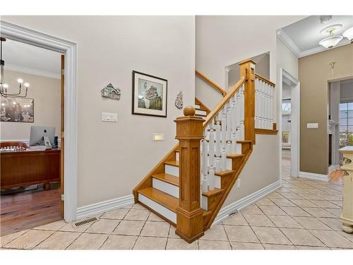 48 Tuscani Drive, Stoney Creek, ON - Indoor Photo Showing Other Room