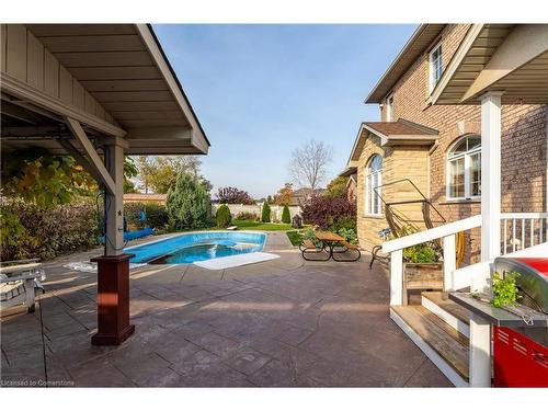 48 Tuscani Drive, Stoney Creek, ON - Outdoor With In Ground Pool With Exterior