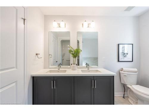 47 Hildred Street, Welland, ON - Indoor Photo Showing Bathroom