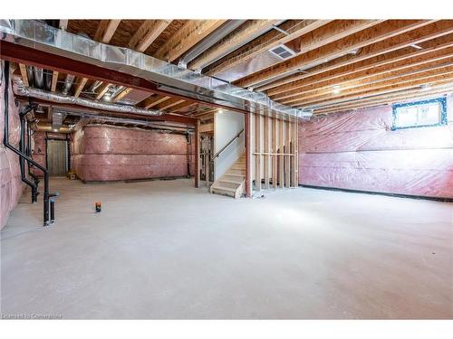 47 Hildred Street, Welland, ON - Indoor Photo Showing Basement