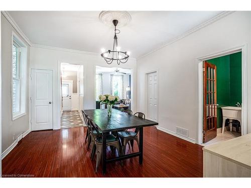 117 Ferguson Avenue S, Hamilton, ON - Indoor Photo Showing Dining Room