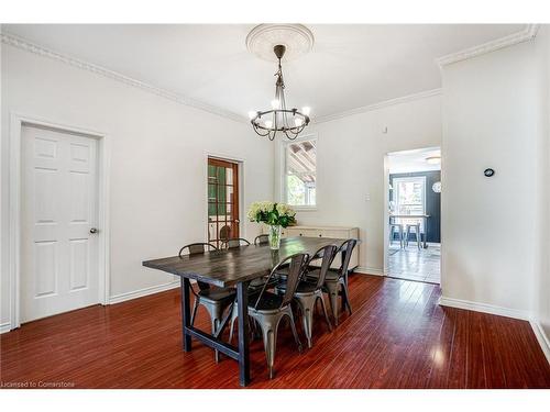 117 Ferguson Avenue S, Hamilton, ON - Indoor Photo Showing Dining Room