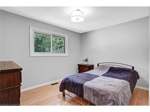 9184 Airport Road W, Mount Hope, ON - Indoor Photo Showing Bedroom