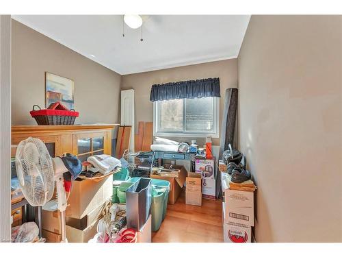 569 Barnaby Street, Hamilton, ON - Indoor