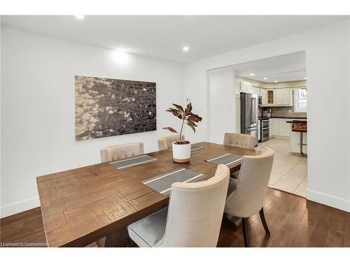 18 Merritt Crescent, Grimsby, ON - Indoor Photo Showing Dining Room