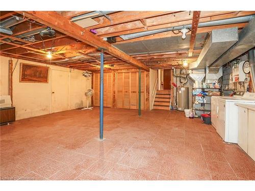 19 Hillview Drive, Grimsby, ON - Indoor Photo Showing Basement