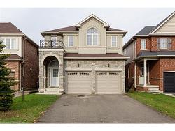 7 Connell Crescent  Hamilton, ON L9C 0C8