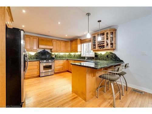 151 Moorland Crescent, Ancaster, ON - Indoor Photo Showing Kitchen