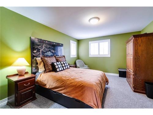 151 Moorland Crescent, Ancaster, ON - Indoor Photo Showing Bedroom